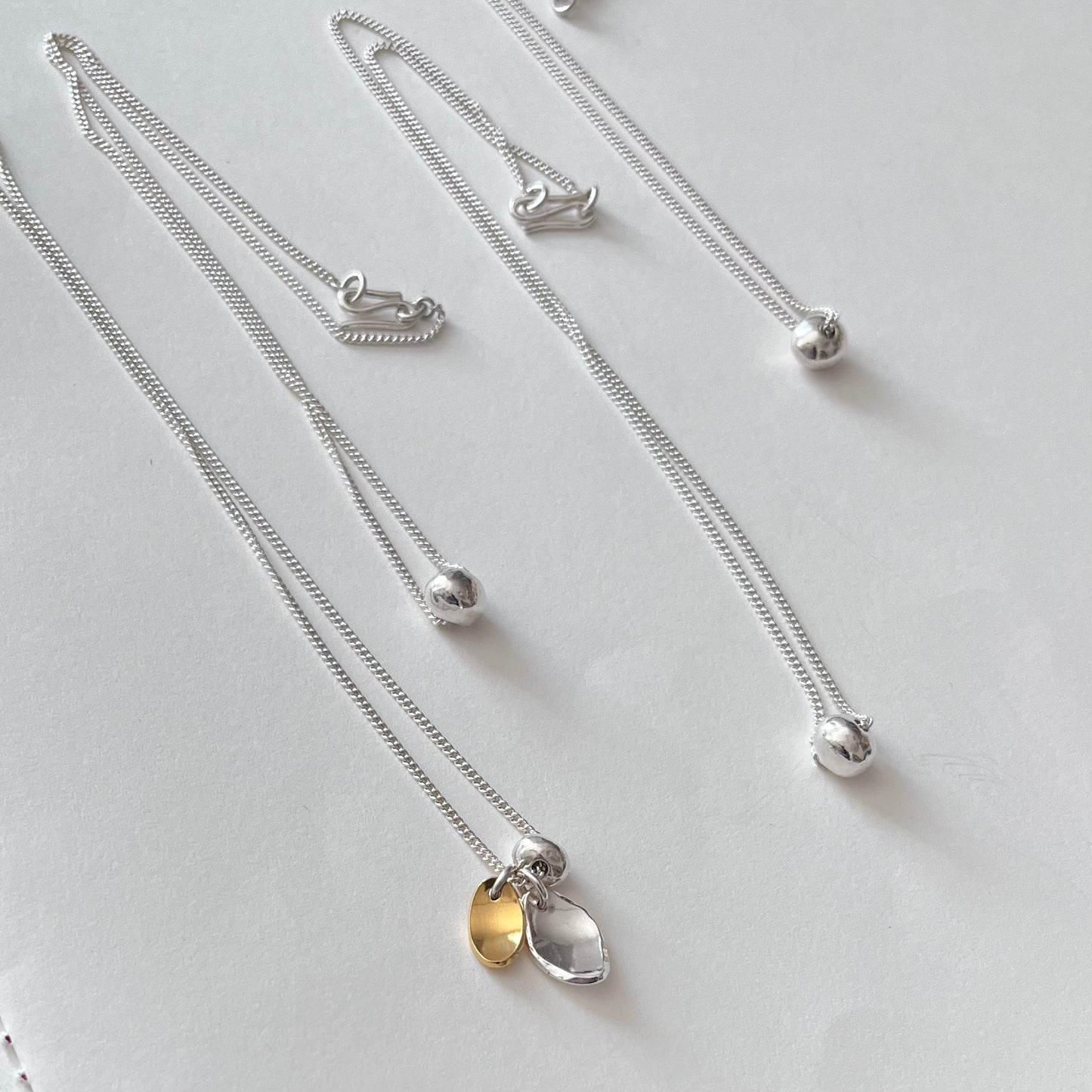 Single Seed Necklace Silver