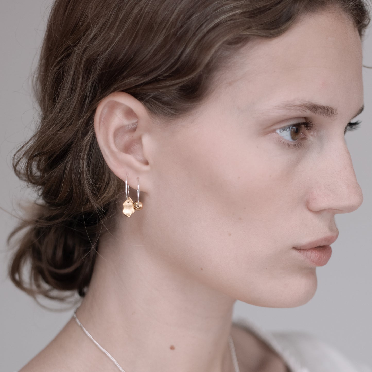 Single Hoop with Gold Plated Seed