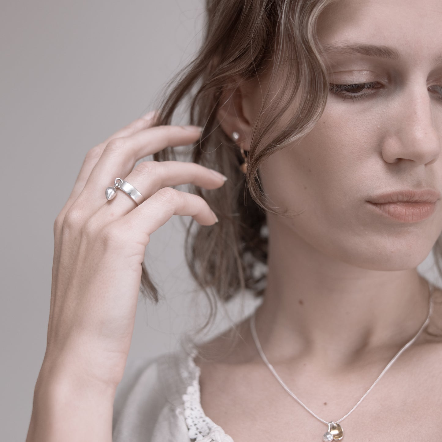 Kinetic Bud Ring