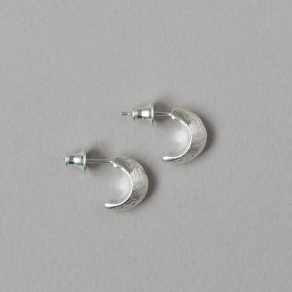 Sculpted Ridge Stud Hoop Earrings