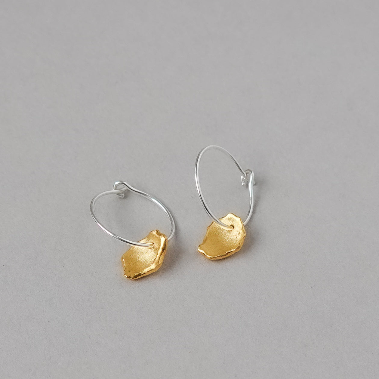 Mis-matched Pair Pod Fragment Hoop Earrings