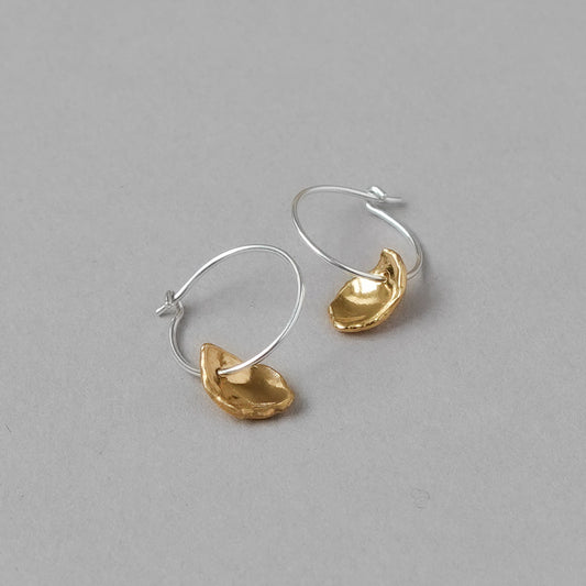 Mis-matched Pair Pod Fragment Hoop Earrings
