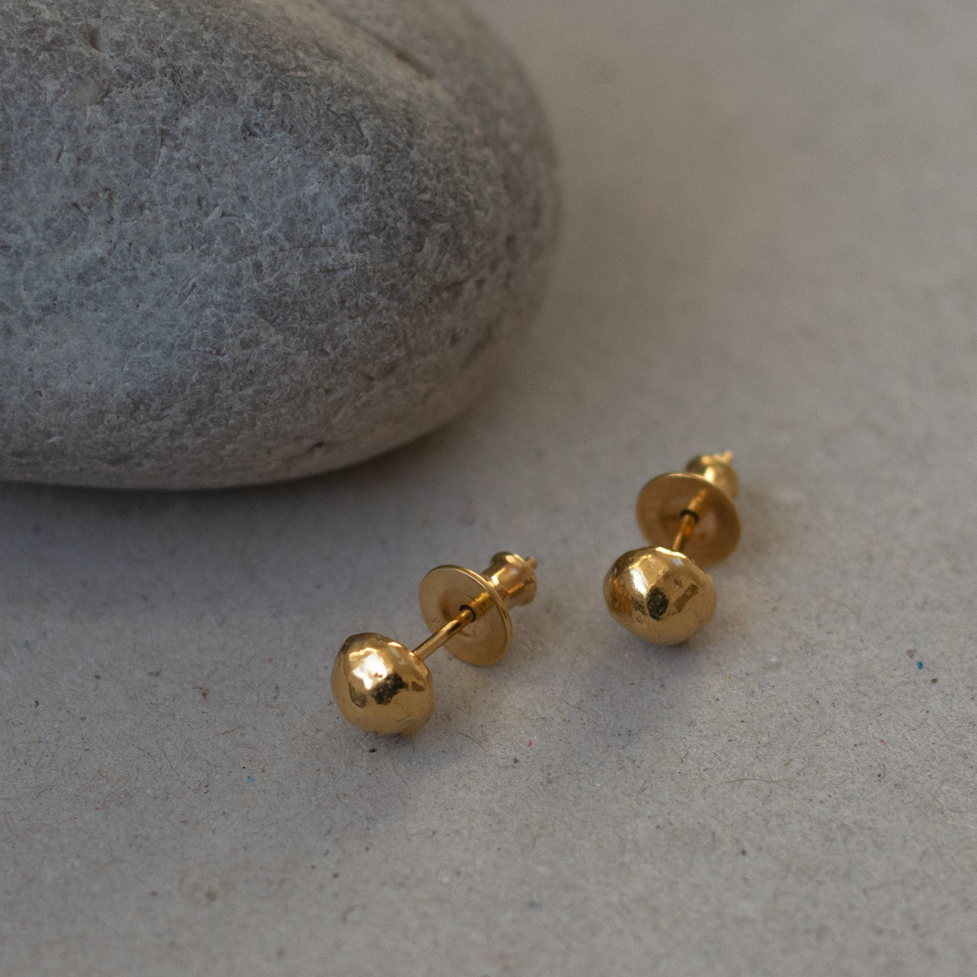 Seed Stud Earrings